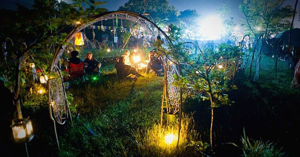 На сцени ювілейного Гластонбері вийдуть Шакіра, "Pet Shop Boys", "Muse", Стіві Вандер, "Florence And The Machine", "The Strokes". / © Getty Images/Fotobank