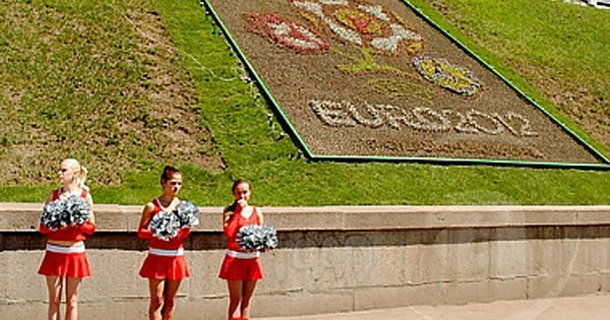 Харків став першим містом, в якому відбулась презентація логотипу міста, що приймає Євро-2012 / © mediaport.info