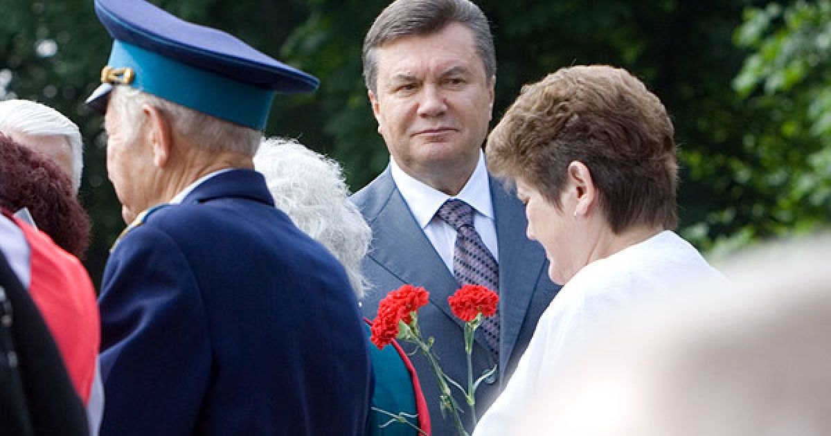 Світлу пам&#039;ять жертв війни вшанують поминальними панахидами. / © President.gov.ua