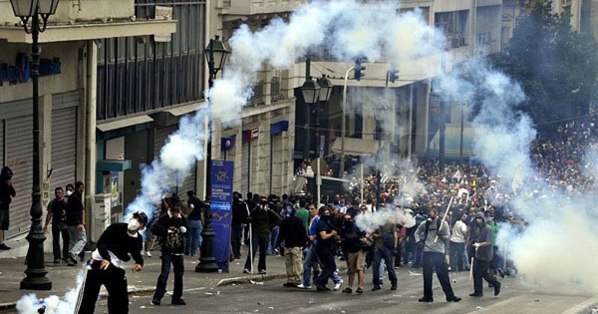 Масові мітинги і заворушення у Греції / © AFP