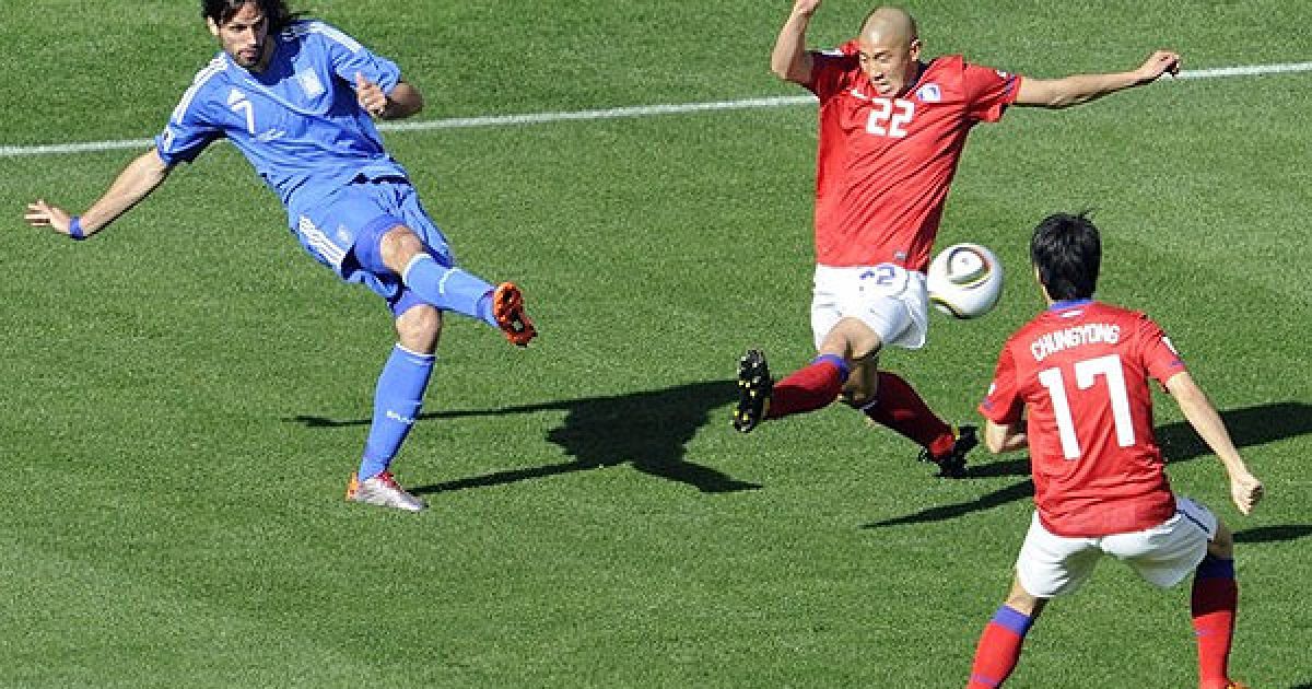 2:0 - Корея очолила групу В. / © AFP