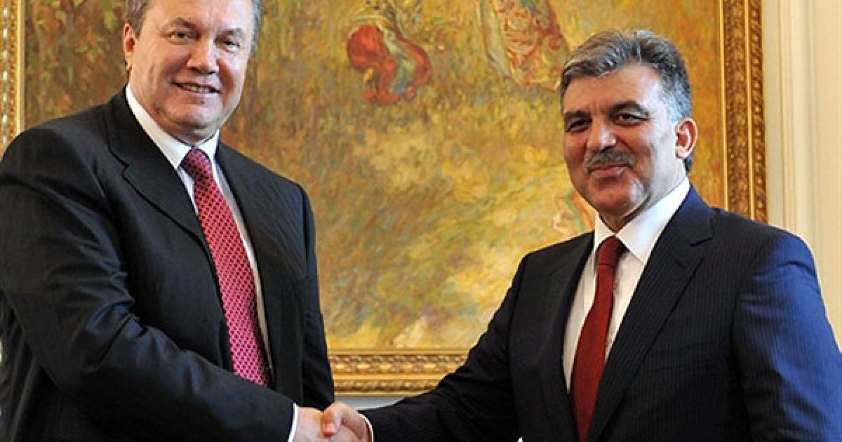Зустріч президента України Віктора Януковича і президента Турецької Республіки Абдуллаха Гюля. / © AFP