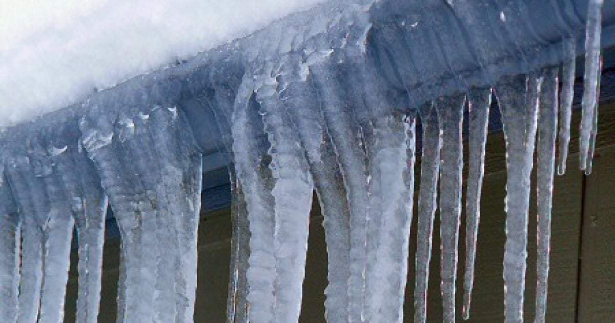 У Києві заробляють на бурульках