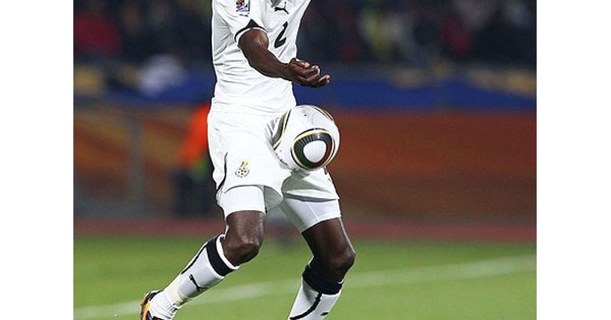 Сарпей бере удар на себе / © Getty Images/Fotobank