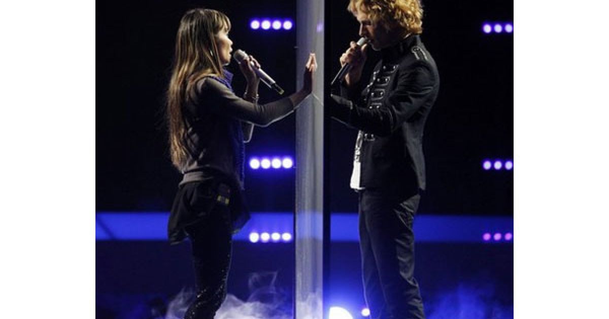 Chanee & N'evergreen (Данія) з піснею "In A Moment Like This" / © daylife.com