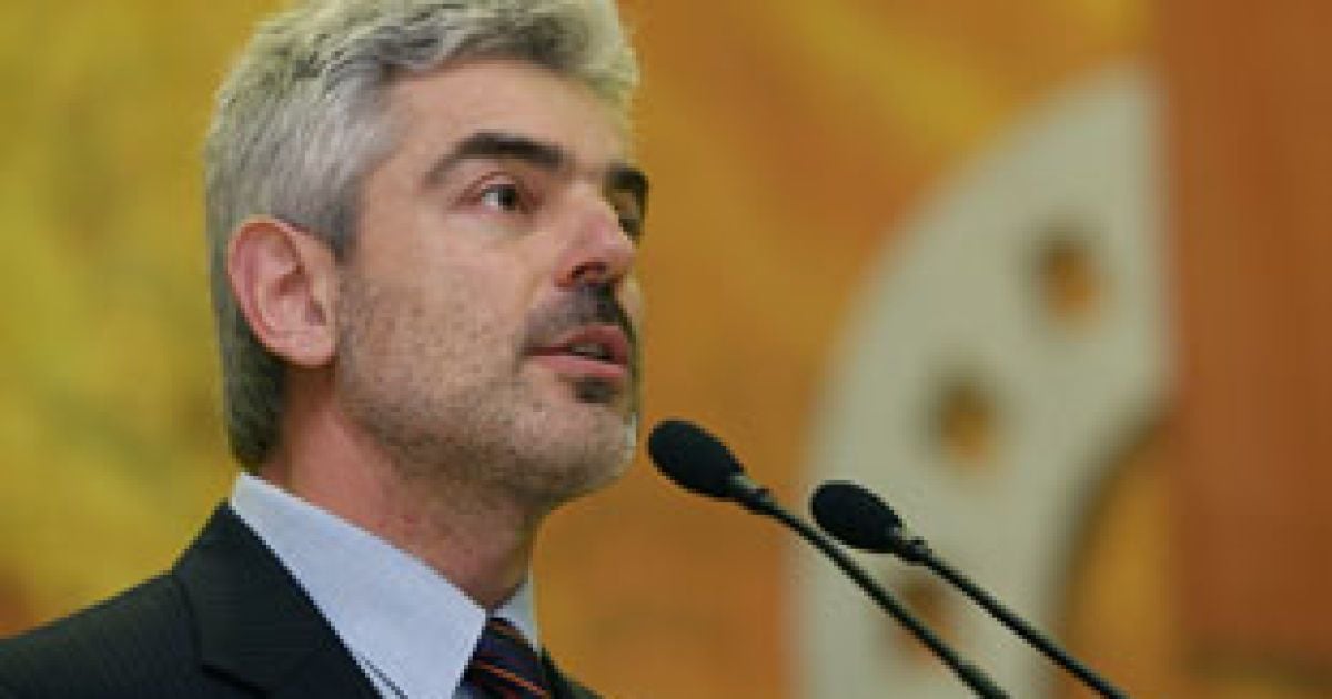 Декларуванню підлягають ті покупки, вартість яких є більшою за місячну зарплату