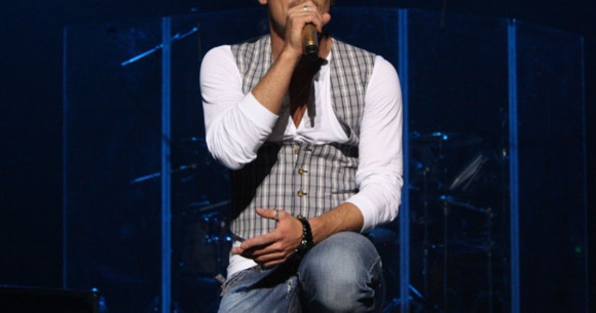 Діму Білана дістали телефонні маніяки