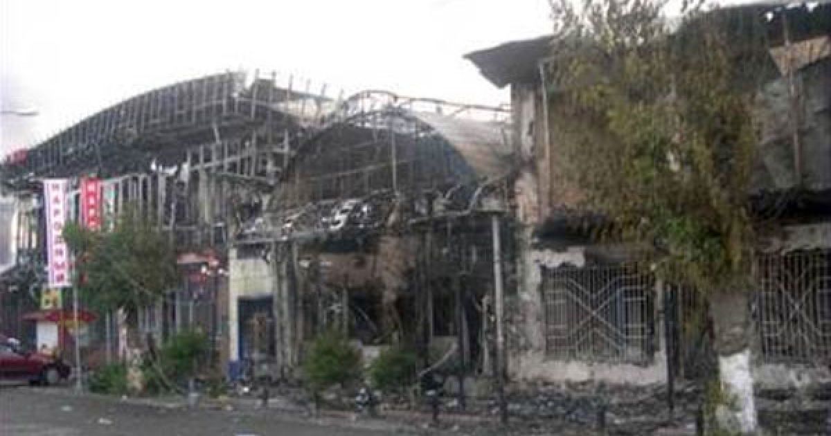 У місто були введені війська і посилені сили міліції, проте обстановка в Оші продовжує залишатися напруженою. / © 24.kg