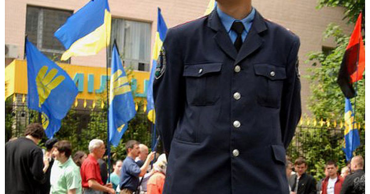 Учасники акції протесту запевнили, що у разі, якщо у двомісячний термін справа не буде розслідувана, то вони вимагатимуть відставки генерального прокурора. / © УНІАН