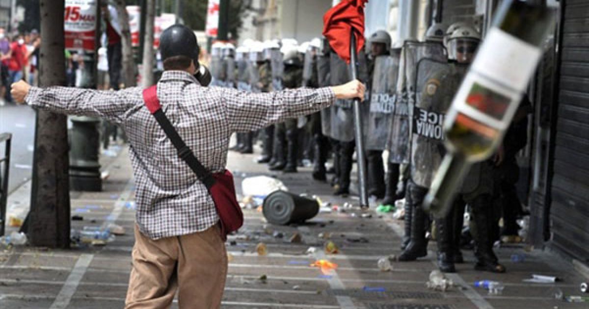 Масові мітинги і заворушення у Греції / © AFP