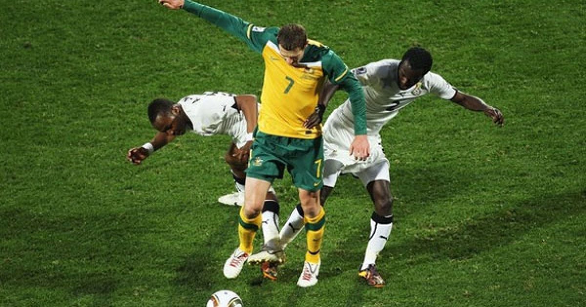 Збірні Гани та Австралії зіграли у результативну нічию з рахунком 1:1. Причому з 24 хвилини австралійці грали у меншості. / © Getty Images/Fotobank