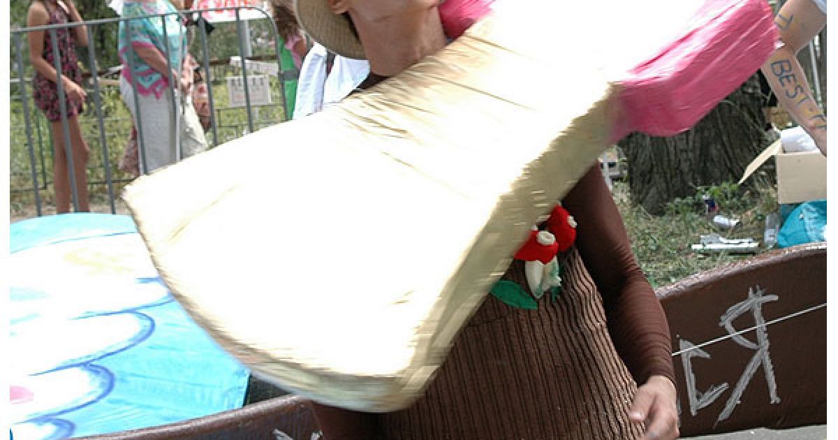 Учасниця команды "Літаюча сокира".