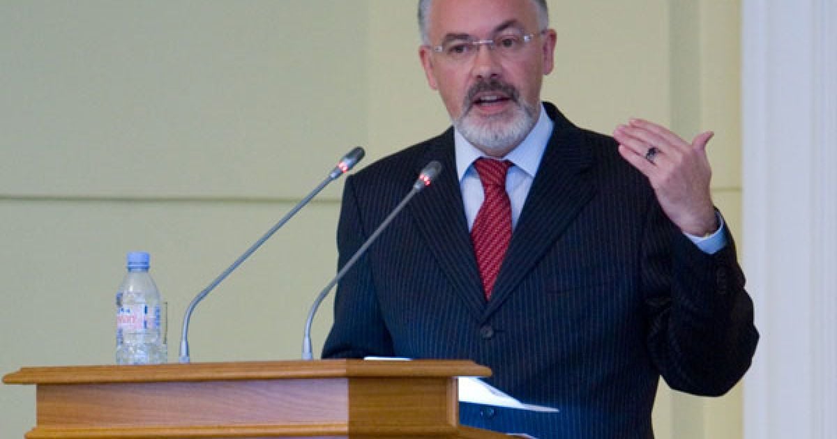 Табачник вважає, що НАНУ неефективна
