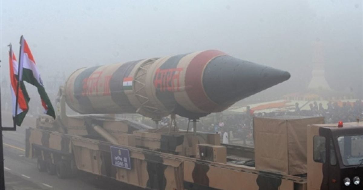 Agni-II - двоступенева твердопаливна ракета