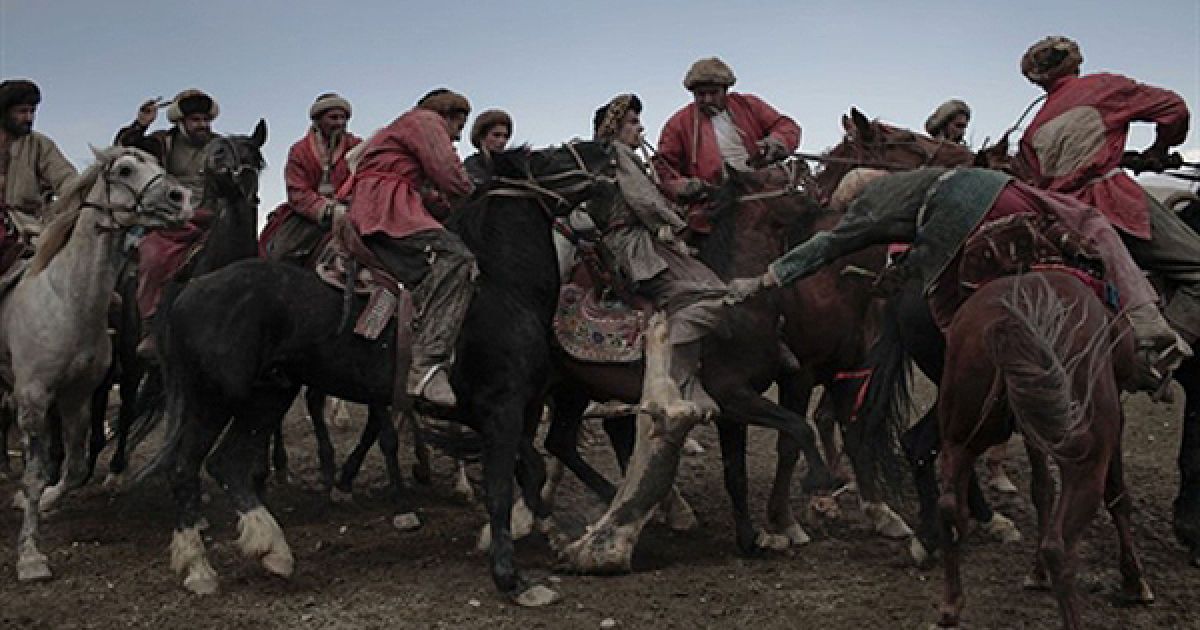Традиційне п’ятничне змагання з кок-бору у Кабулі. / © AFP
