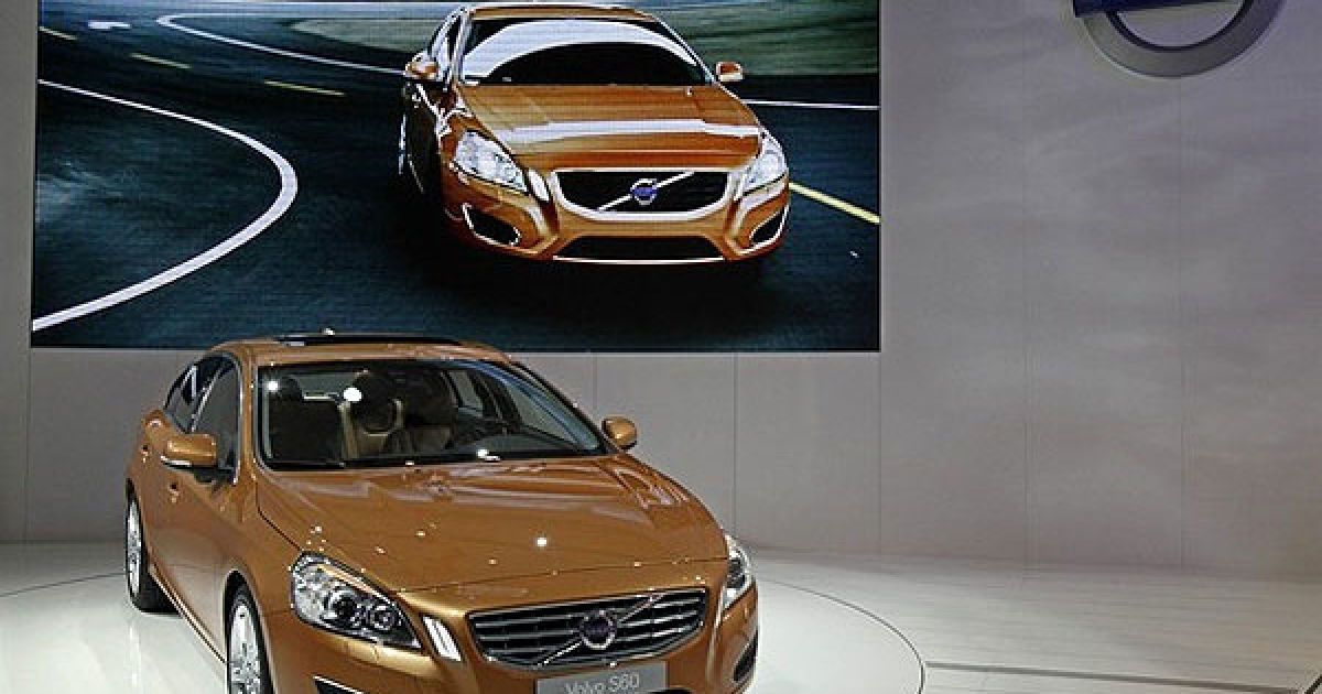 Новий Volvo S60 на автосалоні у Пекіні. / © Getty Images/Fotobank