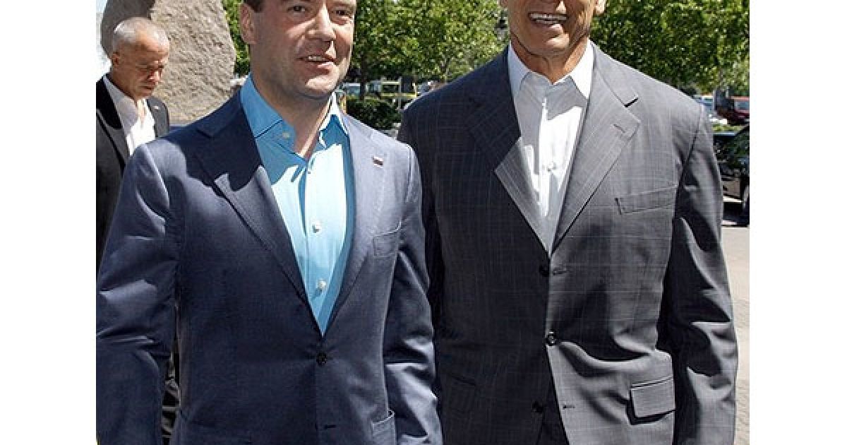 Президент Росії Дмитро Мєдвєдєв також відвідав низку всесвітньо відомих компаній, офіси яких розташовані в Силіконовій долині: Twitter, Google, Cisco, Apple, Yandex Labs. / © AFP