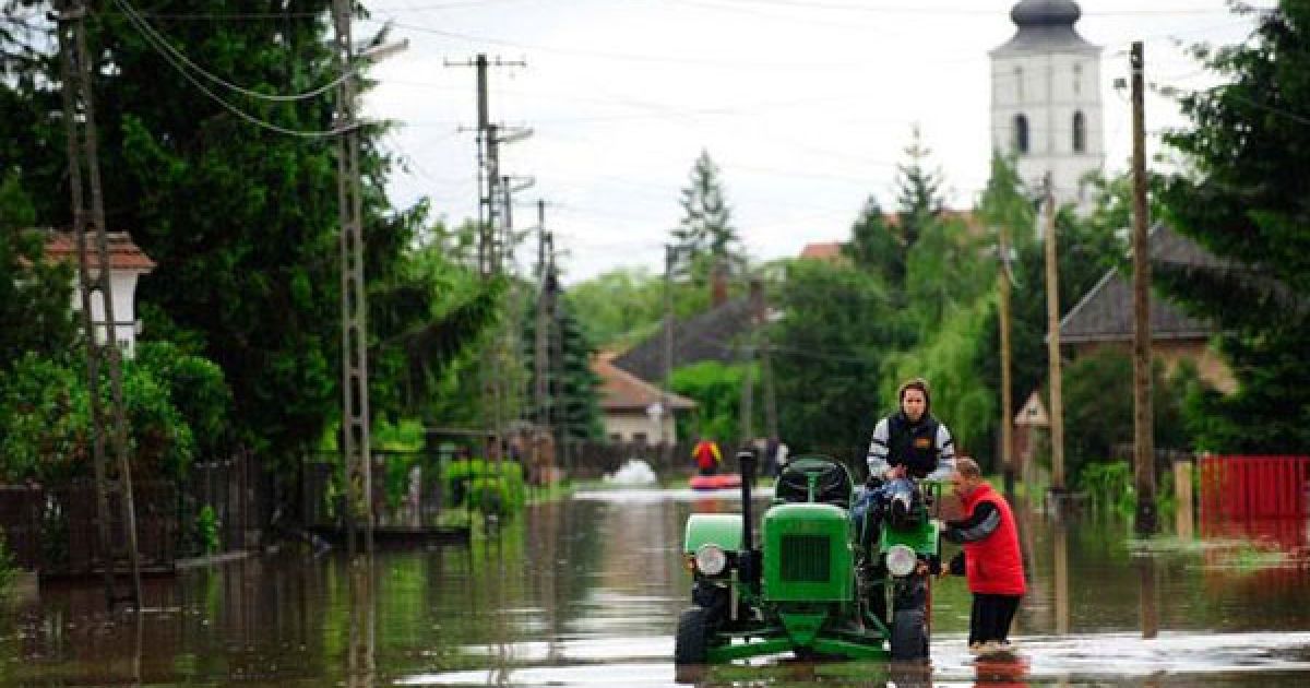 Від потужної повені та сильних злив потерпають Угорщина, Чехія, Польща, Словаччина.