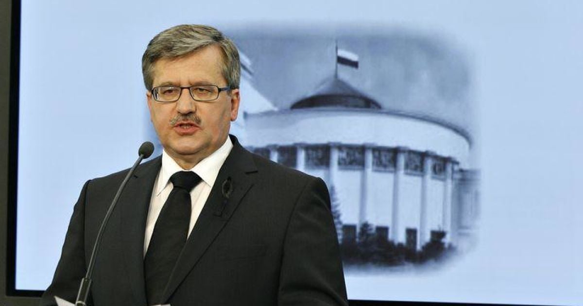 Коморовський вирішив пожартувати з приводу "яєчного скандалу"