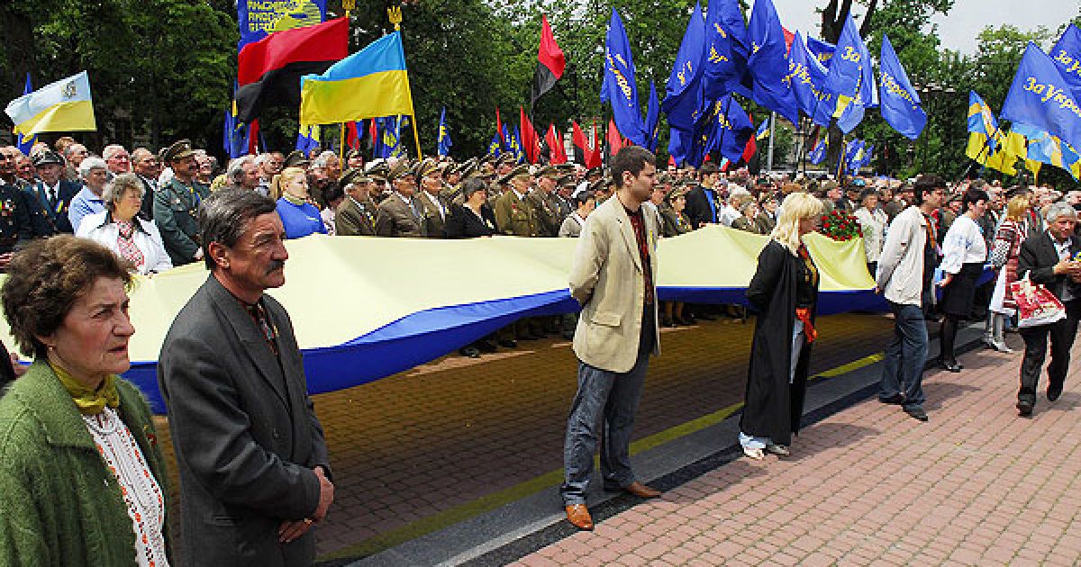 У Львові та області прошйли урочисті заходи у рамках відзначення Свята Героїв / © zik.com.ua