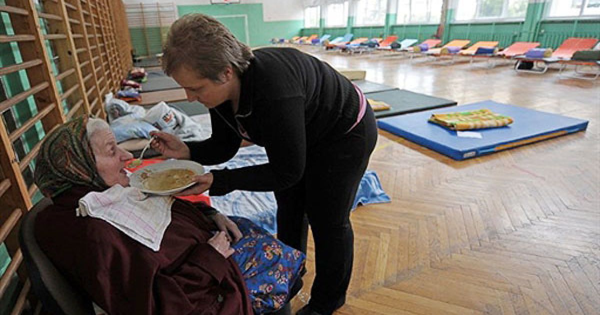 Уряд Польщі вирішив виділити кожному домогосподарству, постраждалому від повені, 6000 злотих (близько 1,7 тисяч доларів) на купівлю їжі і предметів першої необхідності. / © AFP