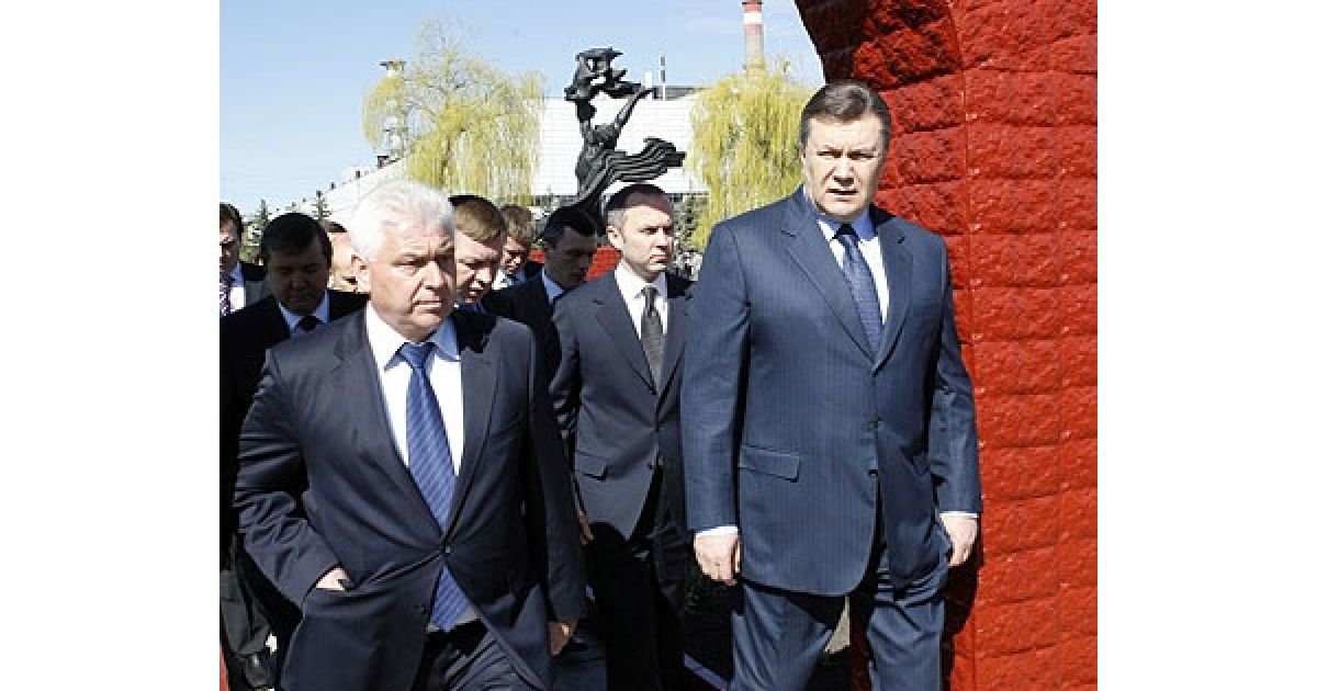 Глава держави також повідомив, що ініціює проведення у наступному році до 25-річчя Чорнобильської трагедії великого міжнародного саміту з цієї тематики. / © President.gov.ua