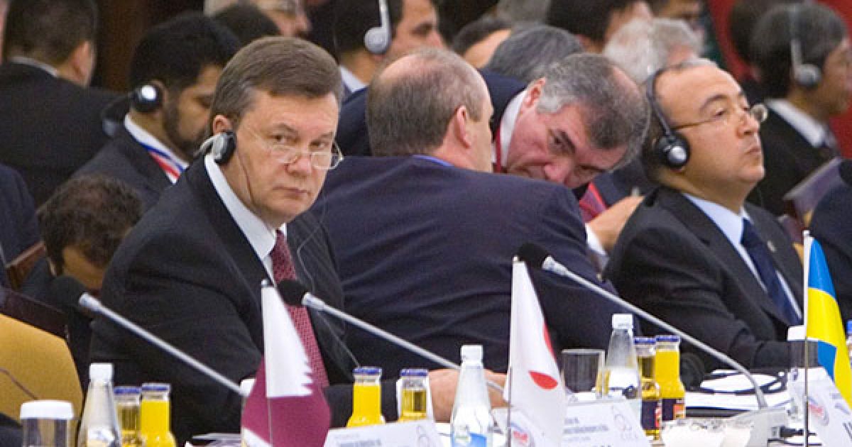 Янукович висловив активне бажання України брати участь у будівництві транспортних коридорів, а також надавати продовольчу допомогу народам Азії. / © President.gov.ua
