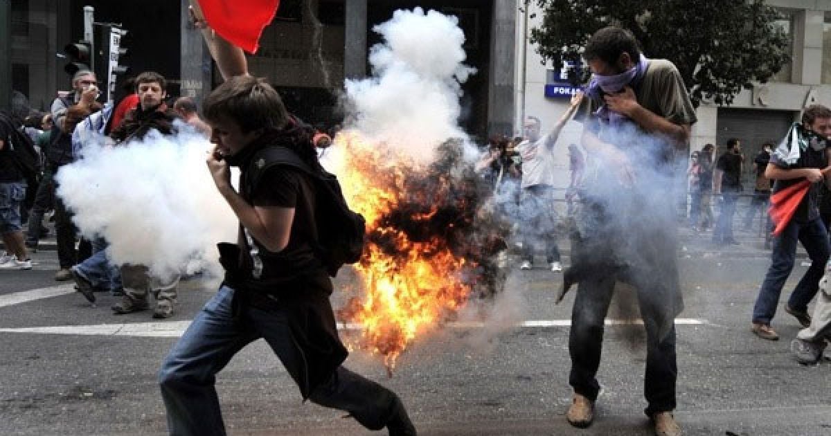 Масові мітинги і заворушення у Греції / © AFP