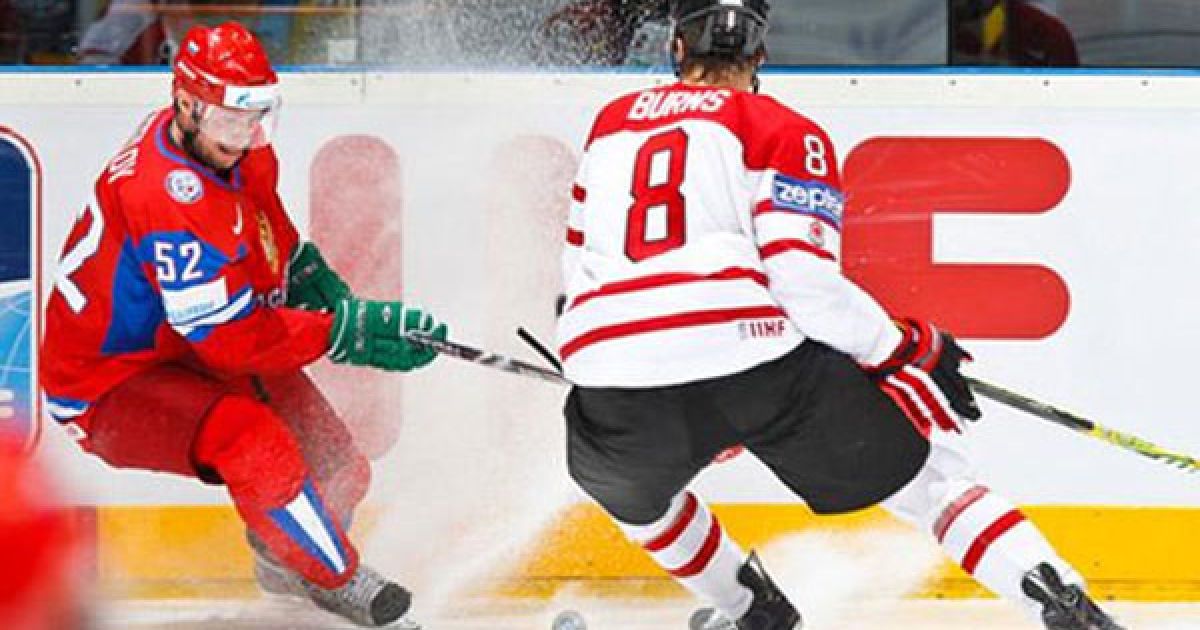 Росія розгромила Канаду на чемпіонаті світу з хокею з рахунком 5:2 і вийшла у півфінал. / © daylife.com
