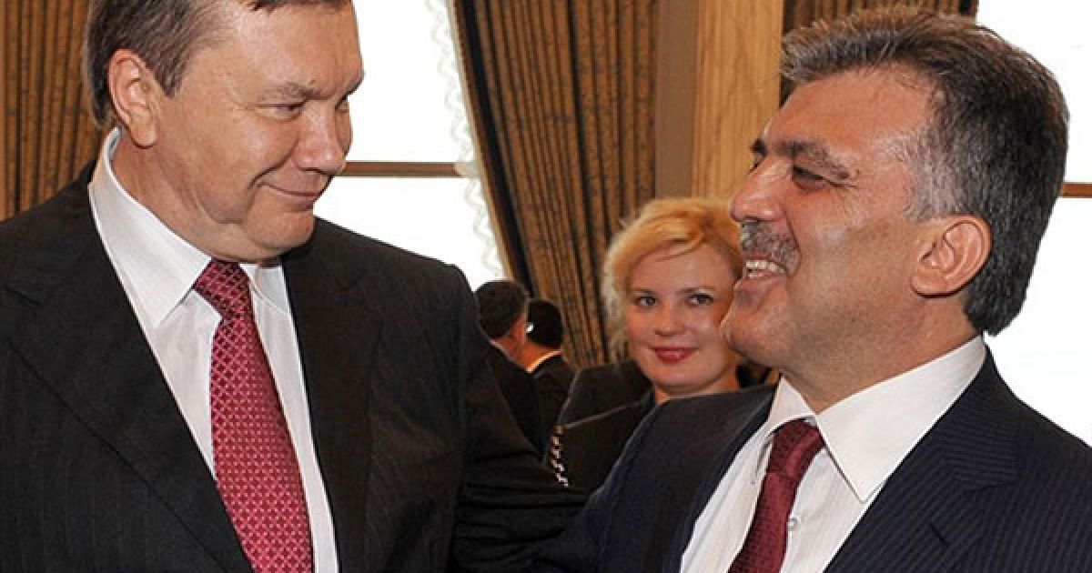 Зустріч президента України Віктора Януковича і президента Турецької Республіки Абдуллаха Гюля. / © AFP