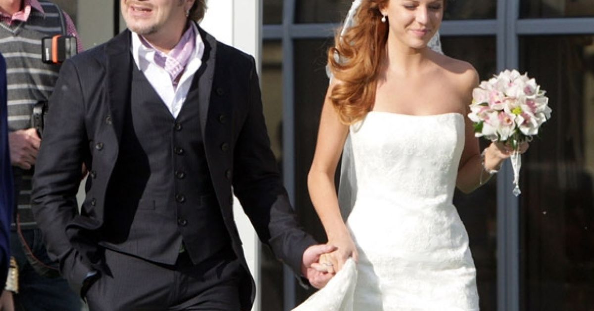 Подольська та Пресняков відсвяткували весілля на кораблі / © LifeShowbiz