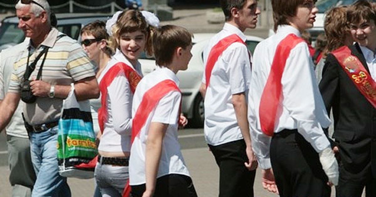 28 травня у школах Києва і Львова пролунали останні дзвоники. Фото: Сегодня / © Сегодня