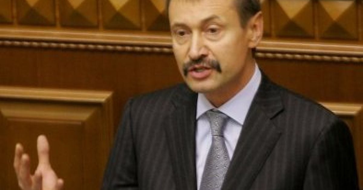 Папієв фігурує у кримінальній справі