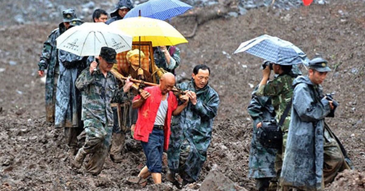 У
Китаї в результаті зсуву під завалами опинилися 150 людей / © AFP