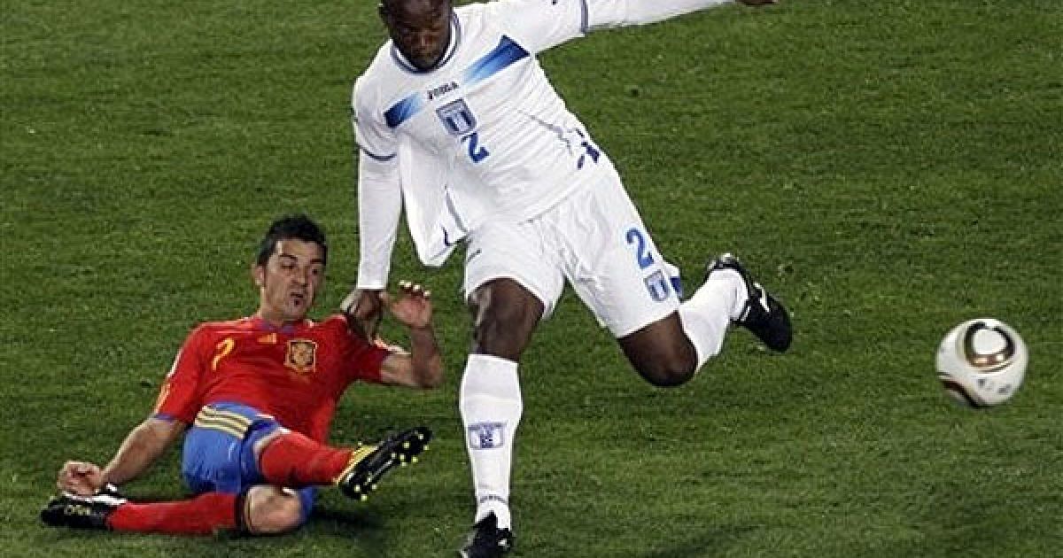 Дубль Давіда Вільї приніс збірній Іспанії перемогу над Гондурасом. / © AFP