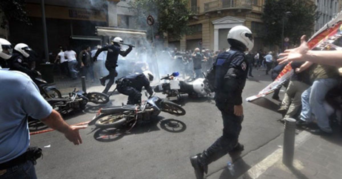 Масові мітинги і заворушення у Греції / © AFP