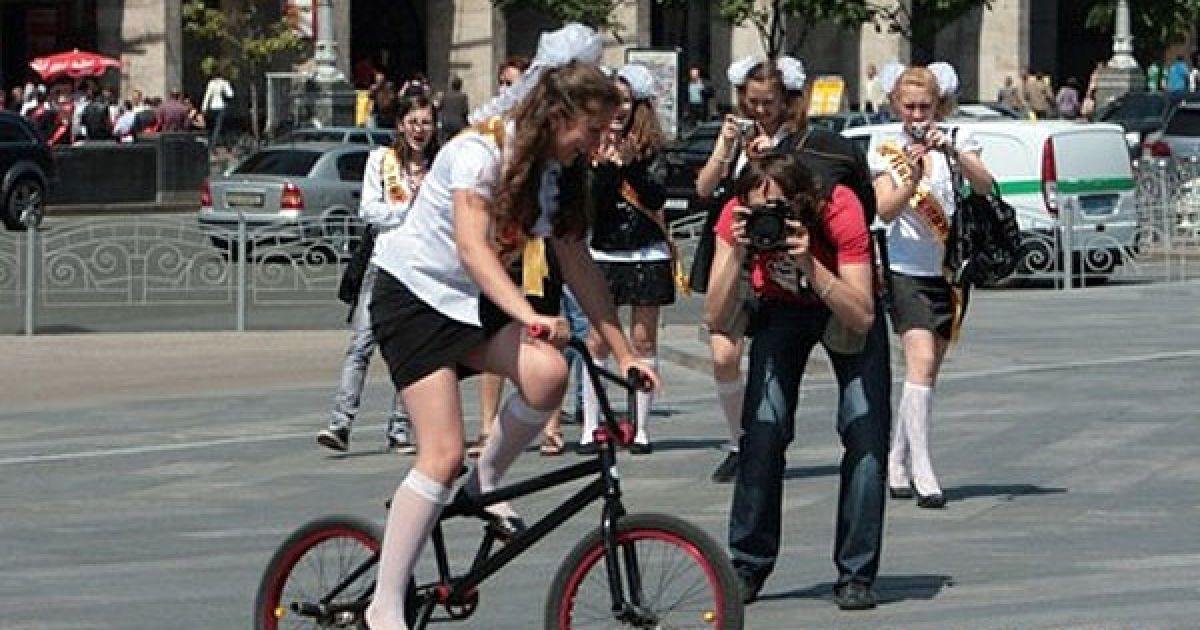 28 травня у школах Києва і Львова пролунали останні дзвоники. Фото: Сегодня / © Сегодня