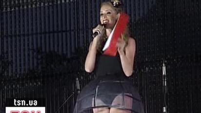 Бойфренд Мадонни виступив на ювілеї програми "Світське життя"