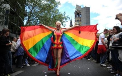 В Іспанії з'явиться місто, де житимуть лише геї та лесбіянки