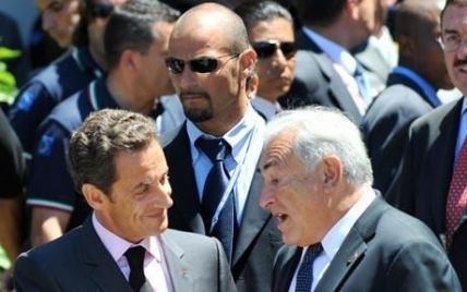 Низькорослий Саркозі заборонив набирати собі високих охоронців