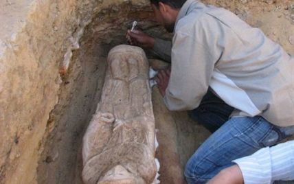 У Єгипті знайшли відразу 14 гробниць, які датуються III століттям до н.е.