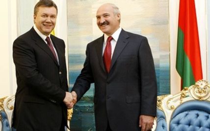 WikiLeaks: Лукашенко заборонив Януковичу допомагати селу предків