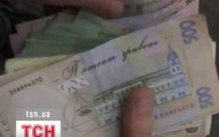 Шахрай під виглядом міліціонера видурив у киян 40 тисяч гривень