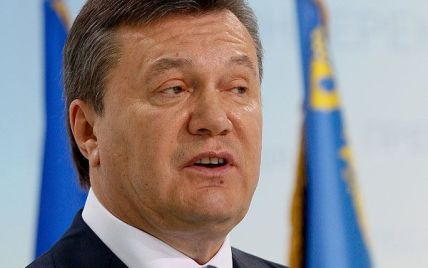 Янукович повертається до Києва