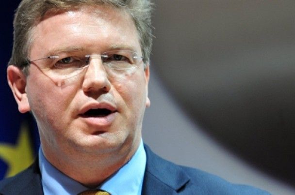 Штефан Фюле навідався до Лук'янівського СІЗО / © AFP