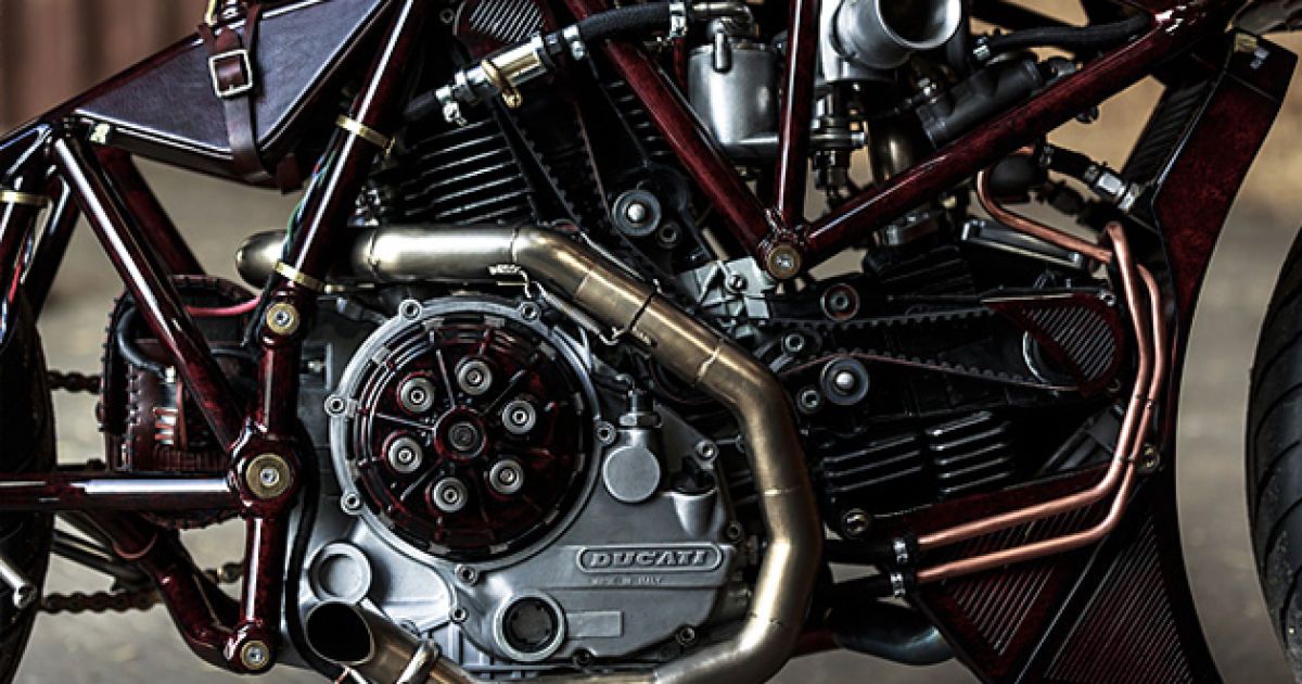 Ducati 900SS_14