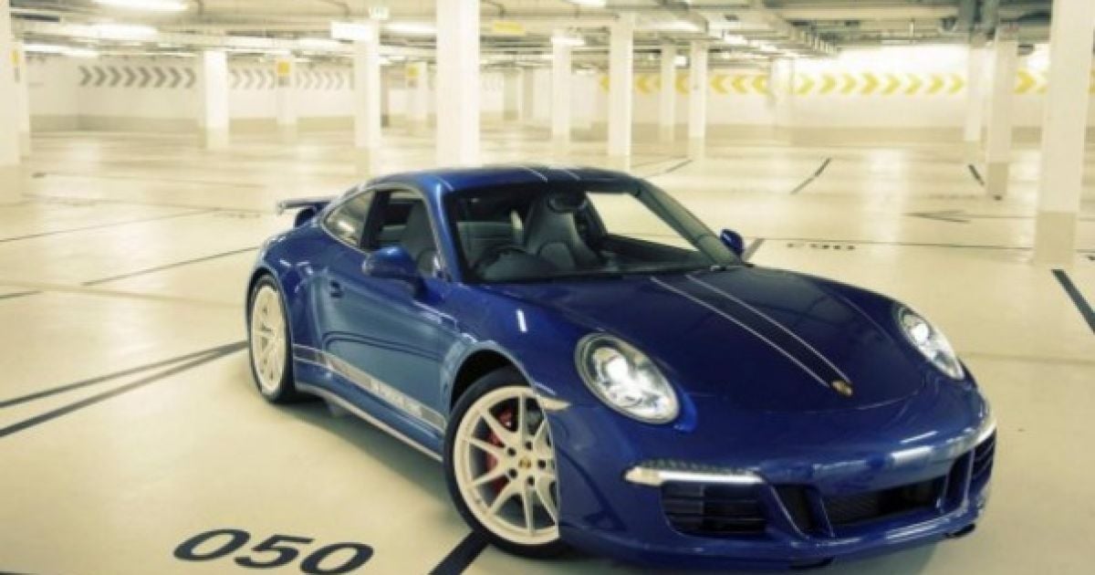 Porsche построила уникальный 911 Carrera 4S