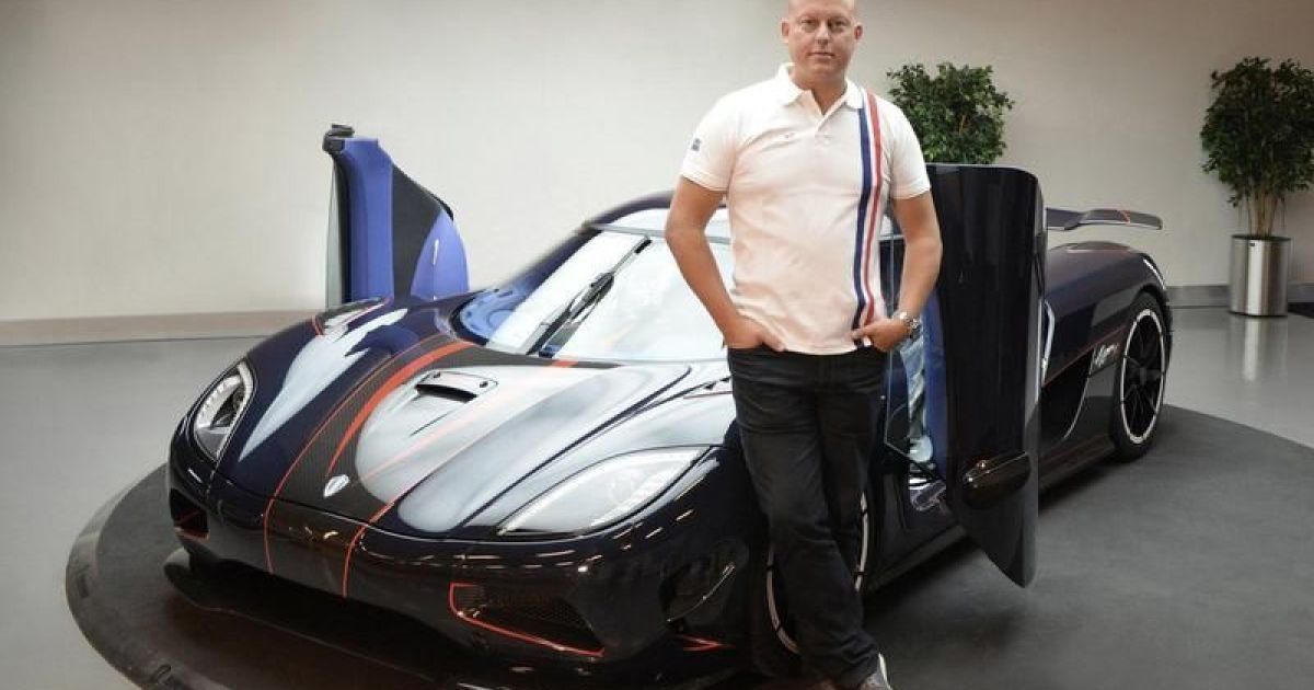 Глава Koenigsegg стал владельцем Tesla Model S