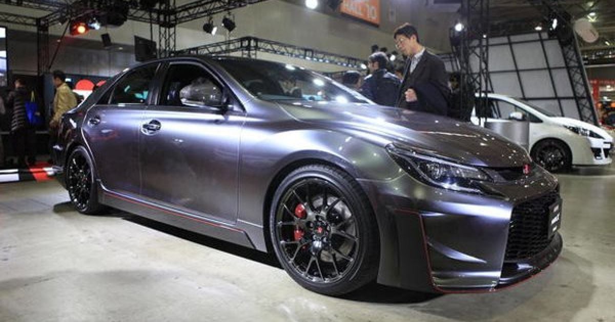 Gazoo Racing построила "заряженную" версию Toyota Mark X