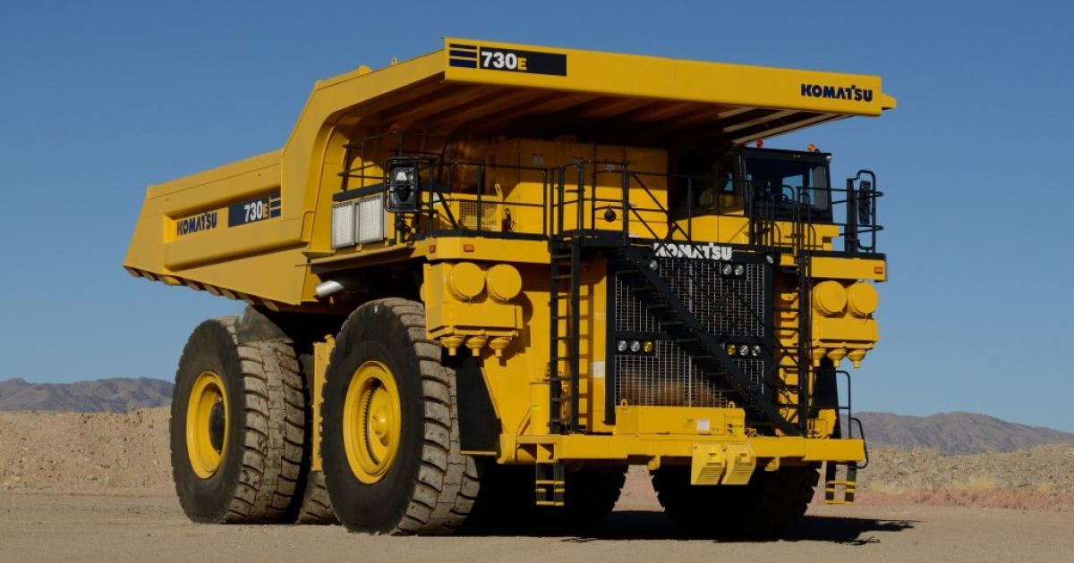 Komatsu выпустила новую модель карьерного самосвала